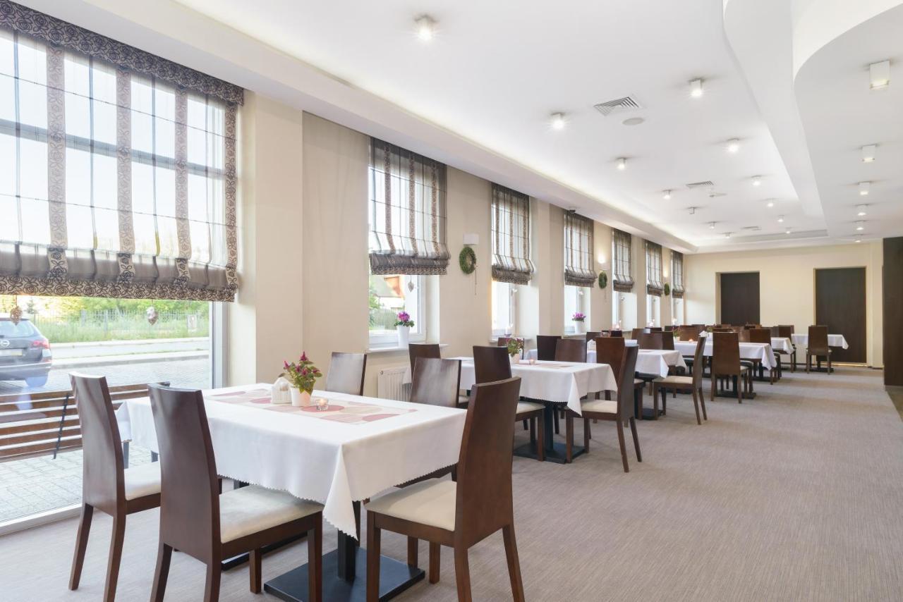 Hotel Safir 波兹南 外观 照片
