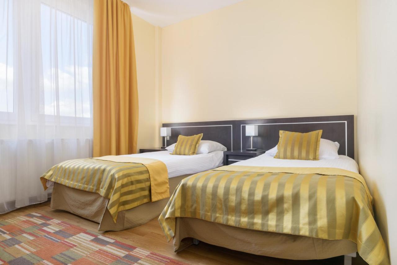 Hotel Safir 波兹南 外观 照片