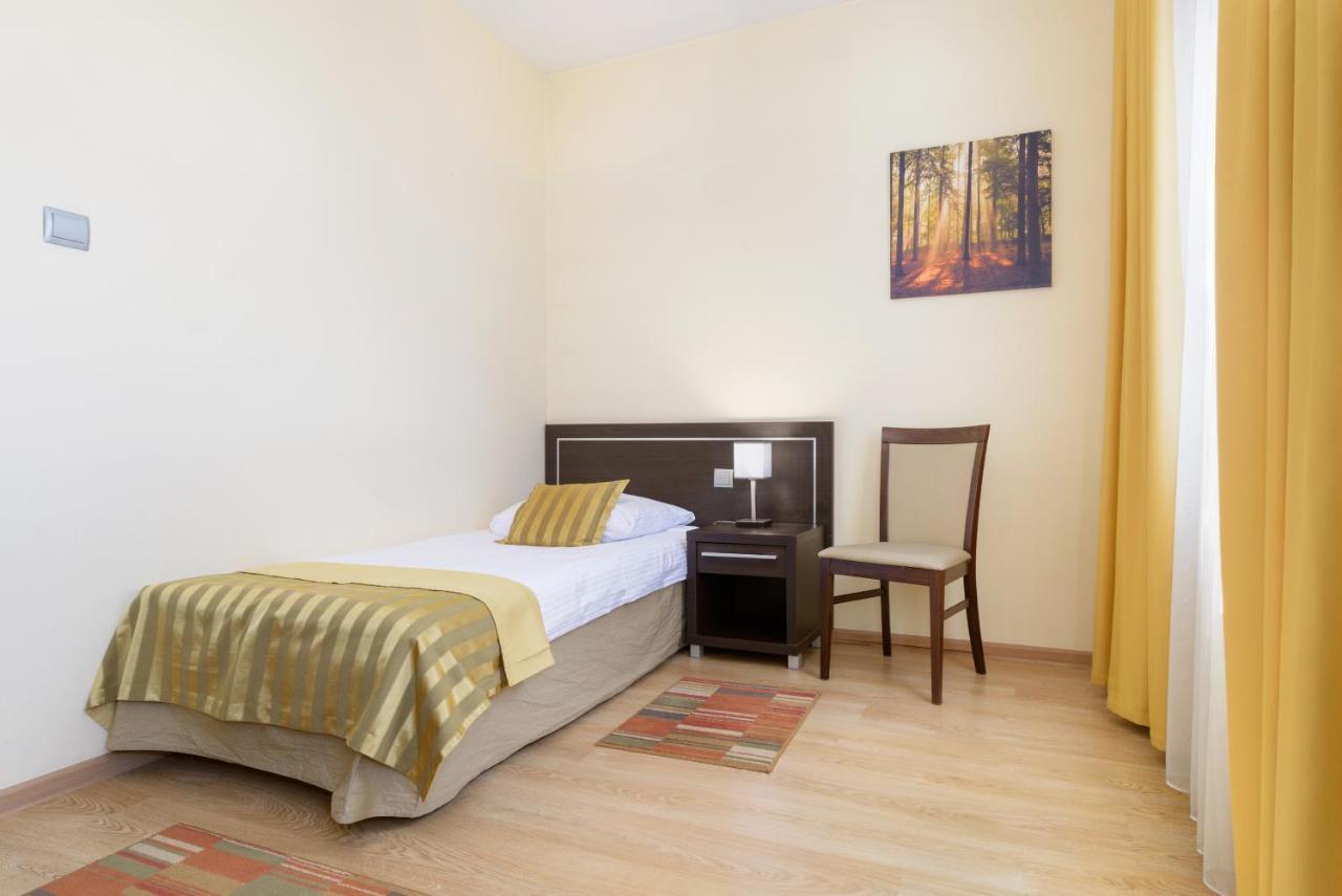 Hotel Safir 波兹南 外观 照片